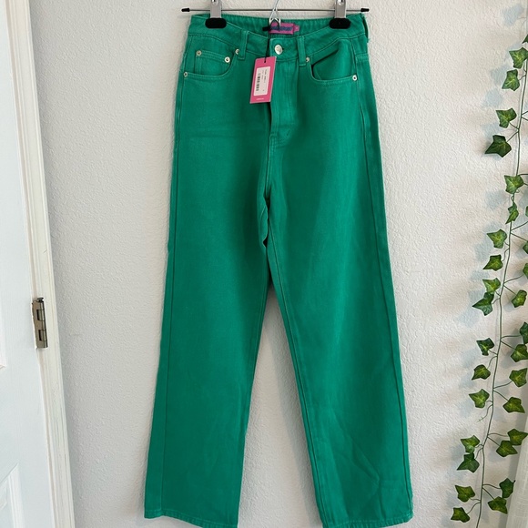 Edikted Jeans - Picture 1 of 3